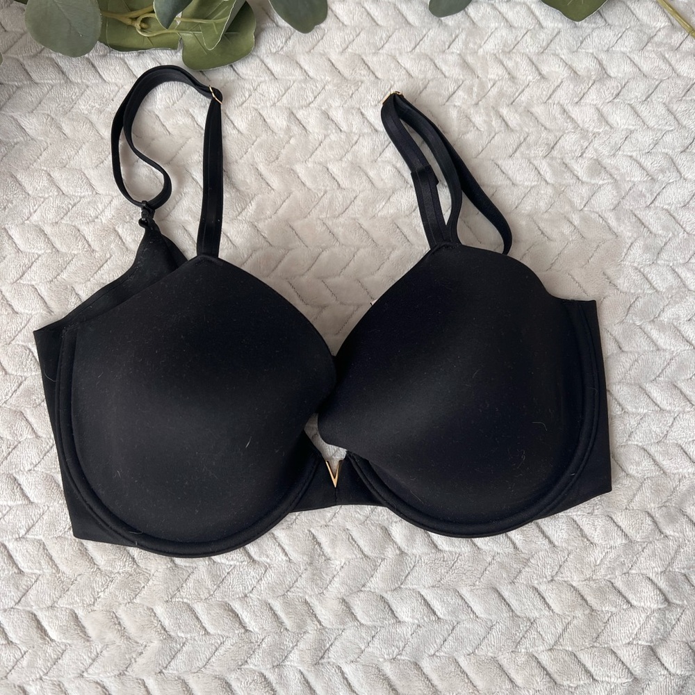 Victoria’s Secret Lined Demi Bra, 32DDD
